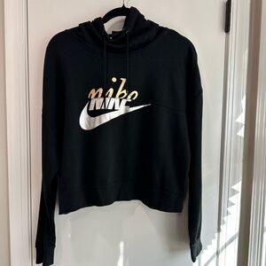 Nike Pullover Light Weight Crop Hoodie Sweatshirt Black Gold Logo‎ Athleisure L